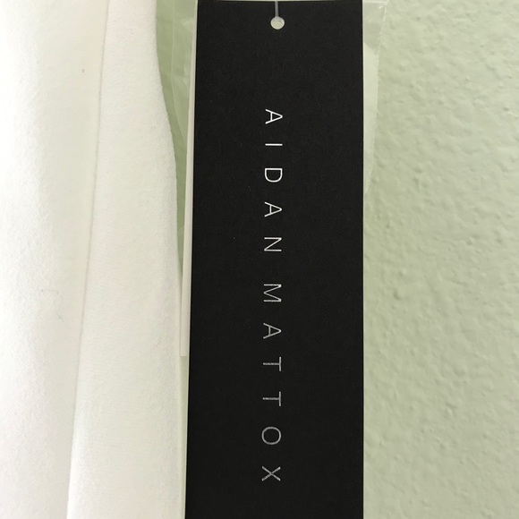 NWT Aidan Mattox Lace SS Crepe Trapeze Dress SZ 0 - Picture 6 of 7